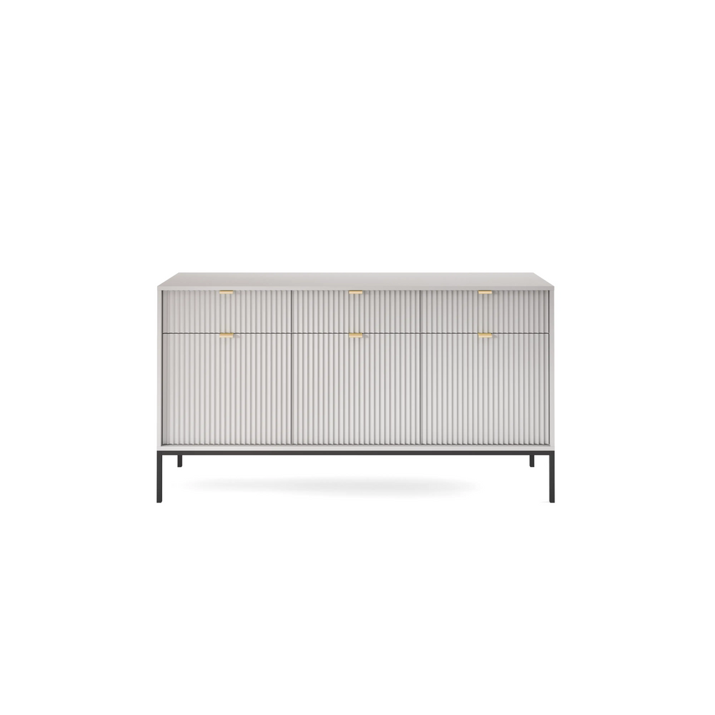 Komoda LUMI 3D – 154 cm, szara, ryflowane fronty, czarne nóżki