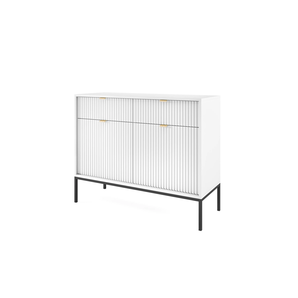 Komoda LUMI 2D2S – 104 cm, biała, ryflowane fronty, czarne nóżki