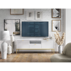 Szafka RTV LUMI 154 cm – biała, ryflowane fronty, złote nóżki