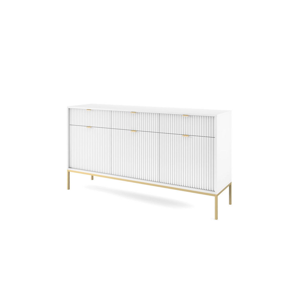 Komoda LUMI 3D – 154 cm, biała, ryflowane fronty, złote nóżki