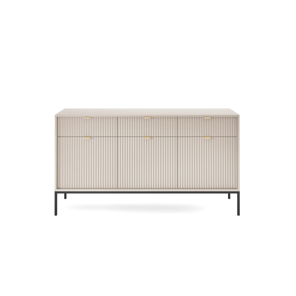 Komoda LUMI 3D – 154 cm, kaszmir, ryflowane fronty, czarne nóżki
