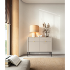 Komoda LUMI 2D2S – 104 cm, kaszmir, ryflowane fronty, czarne nóżki
