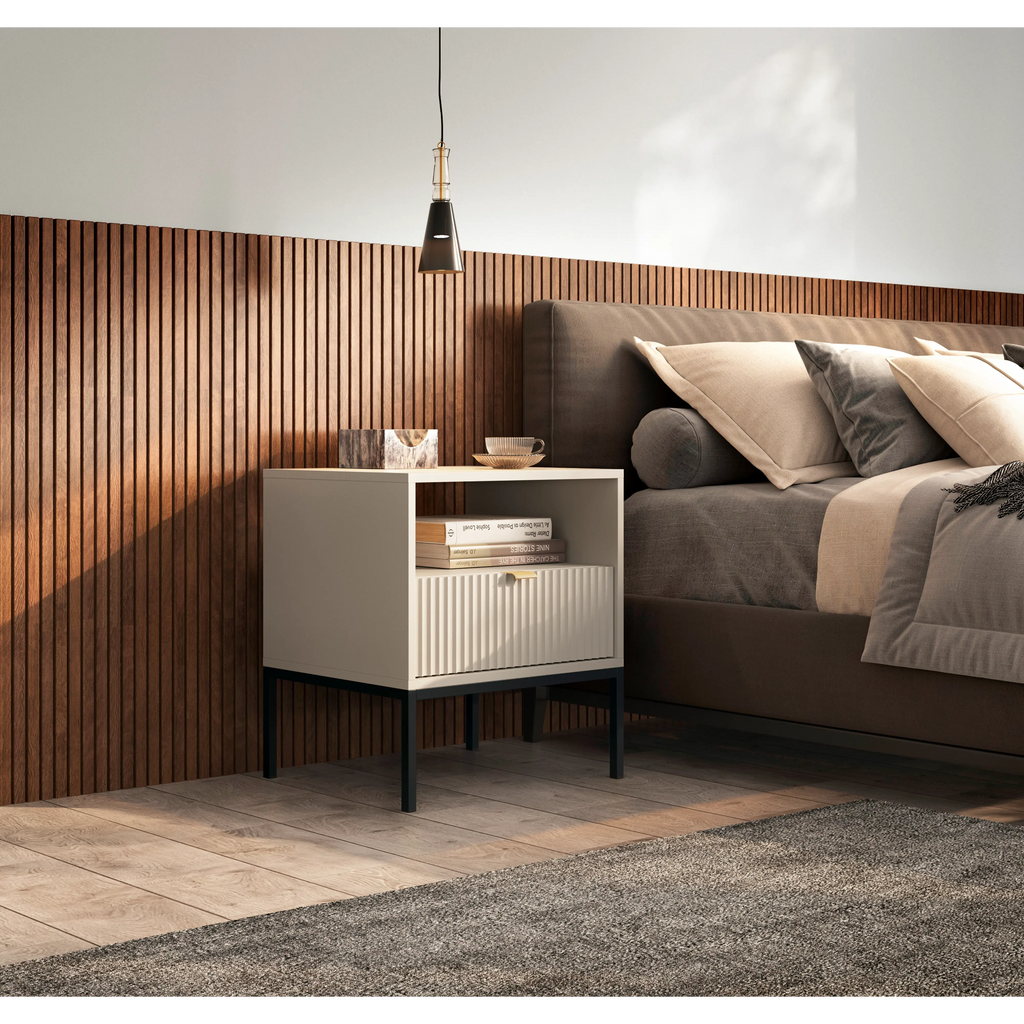 Stolik nocny LUMI 1S – 54 cm, kaszmir, ryflowany front, czarne nóżki