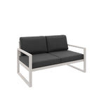 Sofa ogrodowa 2-osobowa kaszmirowy stelaż + czarne poduszki